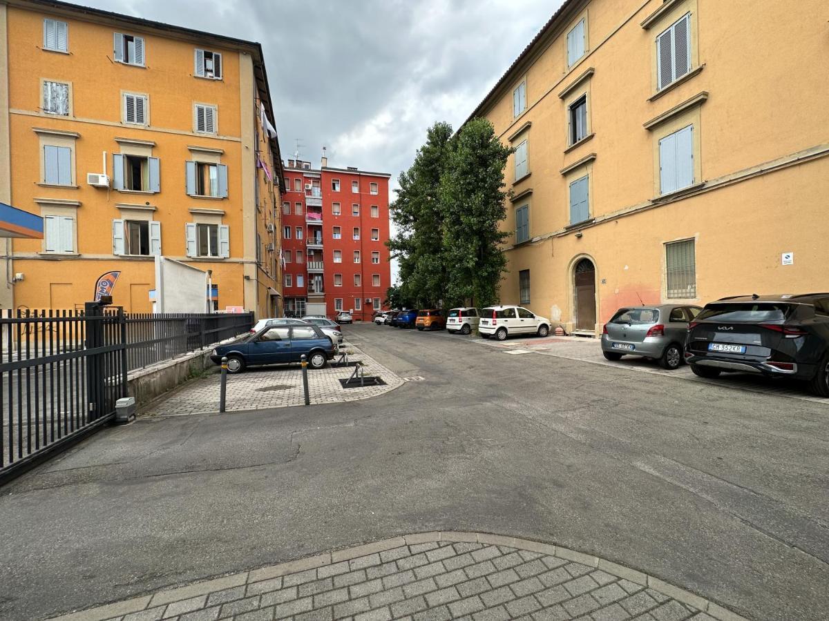 Realkasa Carracci Apartment Bologna Exterior photo